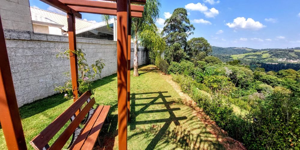 e6ae5c76-985d-4941-9238-9d469d3bd3ce